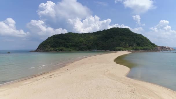 Εκπληκτική Εναέρια Θέα Των Νησιών Της Ταϊλάνδης Αμμώδη Παραλία Ζωντανή — Αρχείο Βίντεο