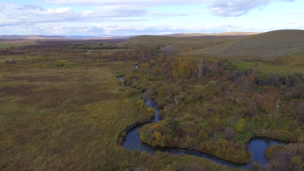 Luftaufnahme Der Herbstlandschaft Chakassien Perfekt Für Reiselustige Die Landschaftliche Schönheit — Stockvideo