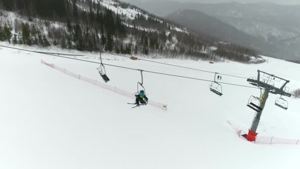 Experimente Belleza Las Montañas Cubiertas Nieve Ciudad Sayanogorsk Estación Esquí — Vídeos de Stock