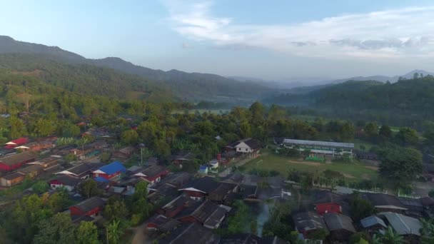 Zapierająca Dech Piersiach Wioska Doi Inthanon Chiang Mai Spokojne Błękitne — Wideo stockowe