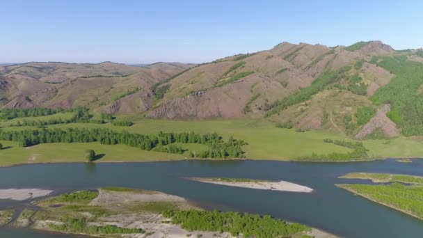 Drone Συλλαμβάνει Εκπληκτική Θέα Των Πολύχρωμων Τοπίων Στην Αγροτική Φύση — Αρχείο Βίντεο