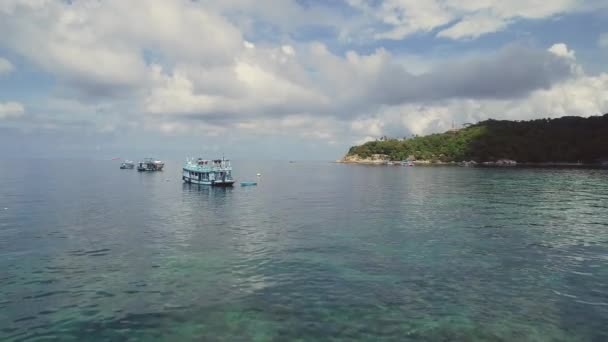 Tropische Zeegezicht Met Majestueuze Schepen Bij Koh Tao Samui Eilanden — Stockvideo