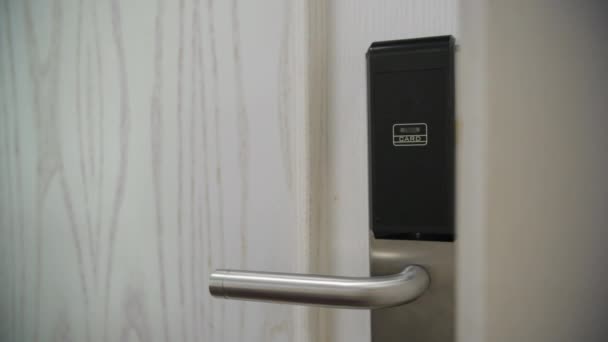 Close Hand Using Keycard Unlock Hotel Door — Stock Video