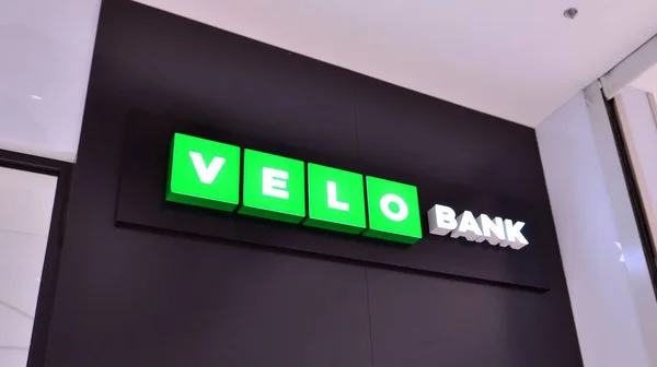 Warschau Polen März 2023 Zeichen Velo Bank Firmenschild Velo Bank — Stockfoto