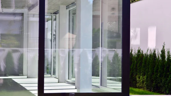 Élégante Maison Blanche Avec Concept Ouvert Villa Luxe Moderne Extérieure — Photo
