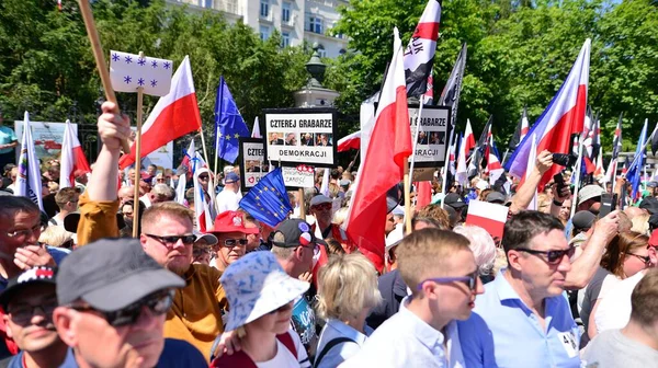 Warsaw Poland June 2023 Poland Opposition Stages Major Government Protest — Stock Photo, Image