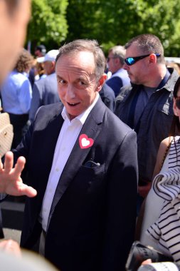Varşova, Polonya. 4 Haziran 2023. Muhalefet politikacıları Donald Tusk tarafından düzenlenen bir yürüyüşte. Komünizmin çöküşünden bu yana Polonya 'da görülen en büyük gösteriydi..