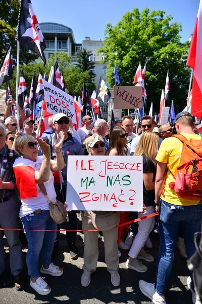 Варшава Польща Червня 2023 Сотні Тисяч Марширують Антиурядових Протестах Щоб — стокове фото