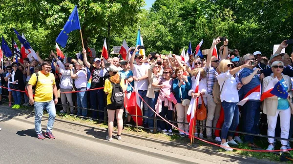 Varşova Polonya Haziran 2023 Yüz Binlerce Insan Demokrasiye Destek Vermek — Stok fotoğraf