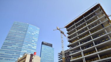 Varşova, Polonya. 5 Temmuz 2023. Ofis binası Vibe yapım aşamasında. 