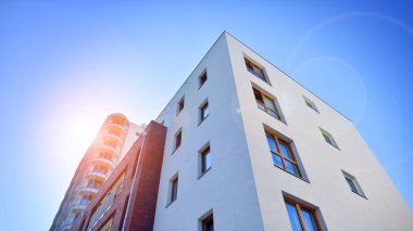 Lüks modern apartman kompleksi.