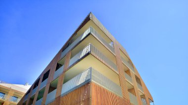 Lüks modern apartman kompleksi.