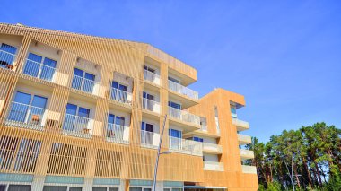 Lüks modern apartman kompleksi.