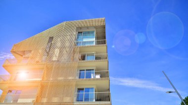 Lüks modern apartman kompleksi.