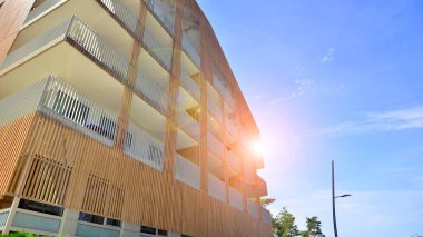 Lüks modern apartman kompleksi.