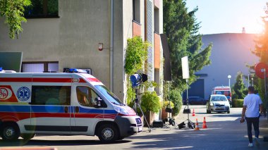 Falenica, Polonya. 21 Eylül 2023. Sinema salonunun dışında. Film serilerinin çekildiği bir şehir..
