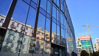 Varşova, Polonya. 27 Ekim 2024. Stüdyo 'nun inşaatı sürüyor.. 