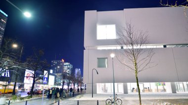 Varşova, Polonya. 22 Kasım 2024. Modern Sanat Müzesi Binası. 