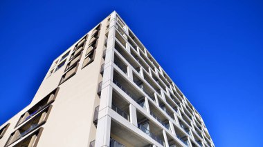 Yeni modern apartman bloğu, apartman mimarisi. Lüks konut kompleksi. Şehir gayrimenkul, 