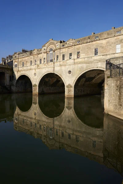 Bath Somerset Ηνωμένο Βασίλειο Φεβρουαρίου 2023 Historic Pulteney Bridge River — Φωτογραφία Αρχείου