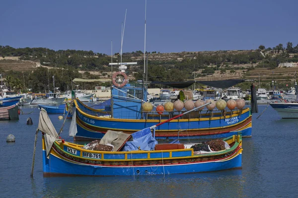 Marsaxlokk Malta Juni 2023 Traditionele Vissersboten Haven Van Historische Vissersstad — Stockfoto