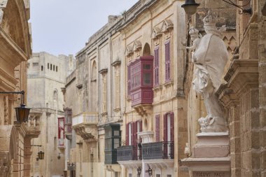 Rabat, Malta - 10 Haziran 2023: Malta 'daki antik güçlendirilmiş Rabat kentindeki tarihi binalar