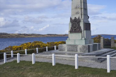 STANLEY, FALKLAND Adaları - 26 Ekim 2023: Falkland Adaları 'nın başkenti Stanley' deki anıt, 8 Aralık 1914 'te Birleşik Krallık ve Almanya arasında yapılan 1..