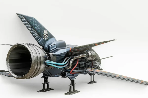 在白色背景下孤立的星舰战斗机3D插图 — 图库照片