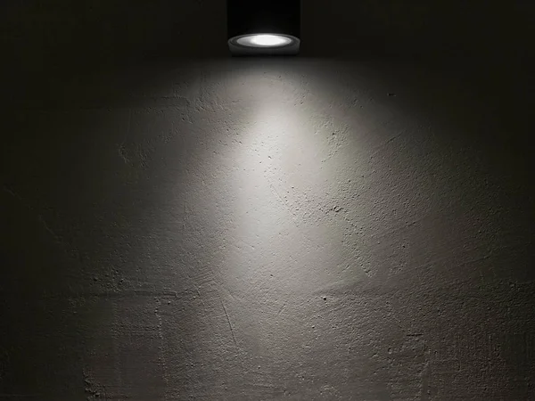 Spot Light Uma Parede Branca Quarto Escuro — Fotografia de Stock
