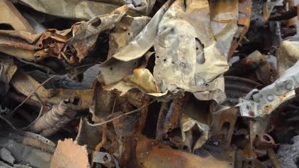Metallo Bruciato Auto Rottami Metallici Primo Piano — Video Stock
