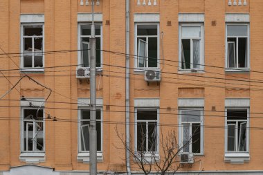 Rus bombardımanından sonra kırılmış camlar. Kyiv, Ukrayna - 20 Aralık 2024.