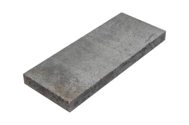 Açık gri sert taş levha görünür tahılla izole edilmiştir..