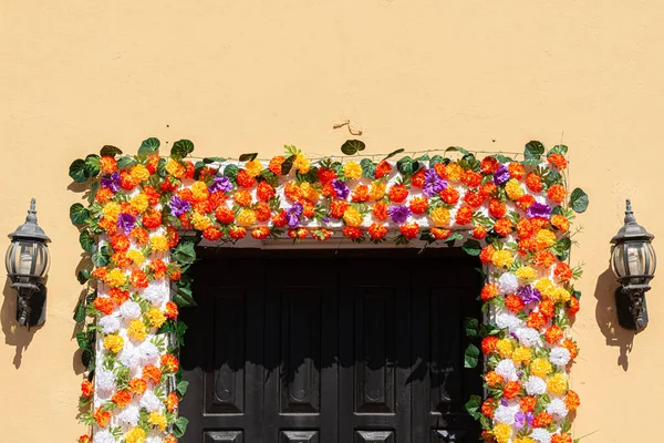 Floral ornament in door, day of the dead, Valladolid, Mexico