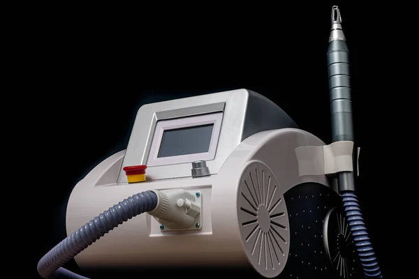 Laser Yag cosmetology device with laser technology