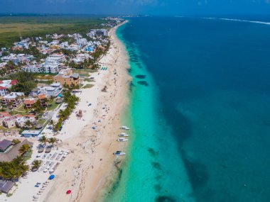 Puerto Morelos, Meksika 'nın insansız hava aracı görüntüsü