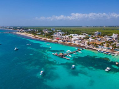 Puerto Morelos, Meksika 'nın insansız hava aracı görüntüsü