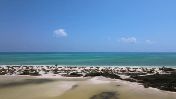 墨西哥金塔纳罗奥岛 布兰卡岛的空中景观 — 图库视频影像
