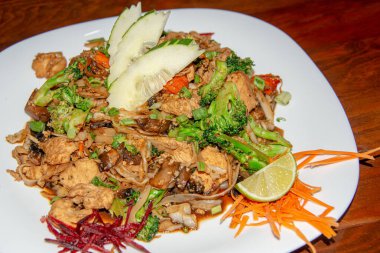 Pad 'in yakın çekim yeri. Ew Tayland çanağına bakın.