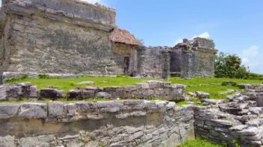 Meksika 'daki Tulum Arkeoloji Alanından Görüntü