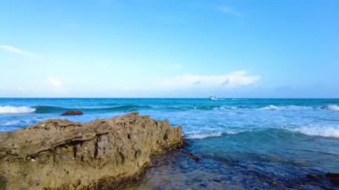 Playa Gaviota, Cancun 'da Rocky Beach Günbatımı