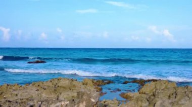Playa Gaviota, Cancun 'da Rocky Beach Günbatımı