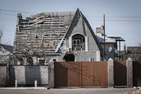 Πόλεμος Στην Ουκρανία Καταστράφηκε Σπίτι Ρωσική Επίθεση Επίθεση Πυραύλου Συνέπειες — Φωτογραφία Αρχείου