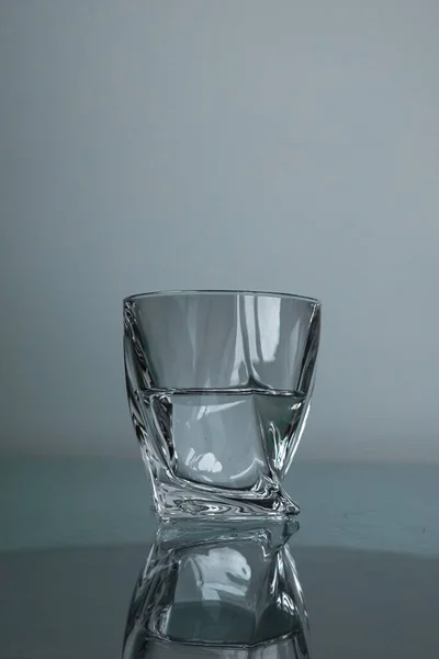 Einfaches Trinkwasser Ohne Gas Formelwasser Ist H2O Das Glas Ist — Stockfoto