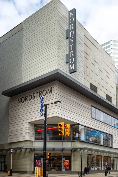 Toronto Canada Mars 2017 Nordstrom Butikken Ankerbutikken Eaton Centre Yonge – stockfoto