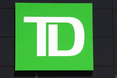 Ottawa, Kanada Toronto Dominion logosu Merivale Bulvarı 'nda. TD Bank Group, 1955 yılında Toronto 'da kurulan Kanadalı çok uluslu bankacılık ve finans hizmetleri şirketidir.. 