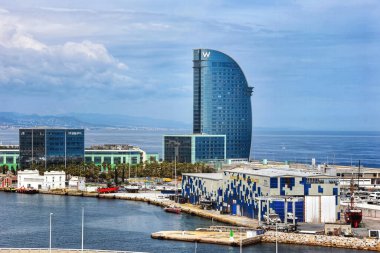 W Barselona Oteli, diğer adıyla Hotel Vela (Sail Hotel) Marriott International tarafından işletilen 5 yıldızlı bir oteldir. Barceloneta Boardwalk 'ta, Barceloneta Sahili' nin yanında yer alır.. 