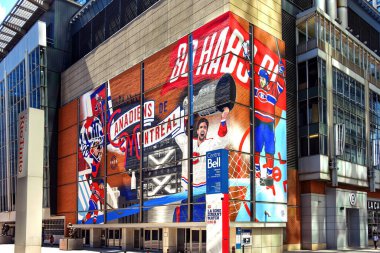 Montreal, Kanada - 3 Temmuz 2022: Montreal Kanadalılarının duvar resmi 2021 yılında Bell Centre 'da NHL takımının oynadığı arenada açıldı. Adı 