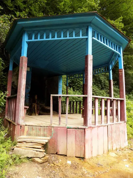 stock image Source of mineral water and arbour. Utsera mineral water, Georgia    