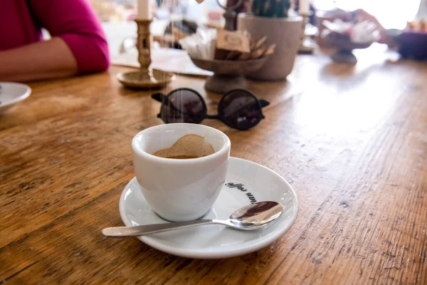Taza Platillo Blanco Espresso Aromático Interior — Foto de Stock