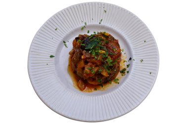 Haşlanmış sebze menüsü, taze sebze güveci, sağlıklı vegan yemeği.